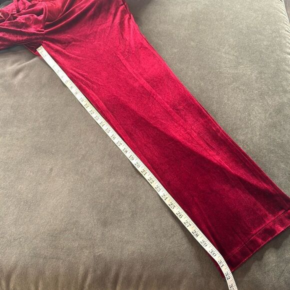 Women’s Red Velvet Double Breasted 2-Piece Pantsuit Peak Lapel Size L NWOT - Picture 11 of 15